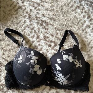 Auden Black and White Floral Underwire Bra NEVER WORN